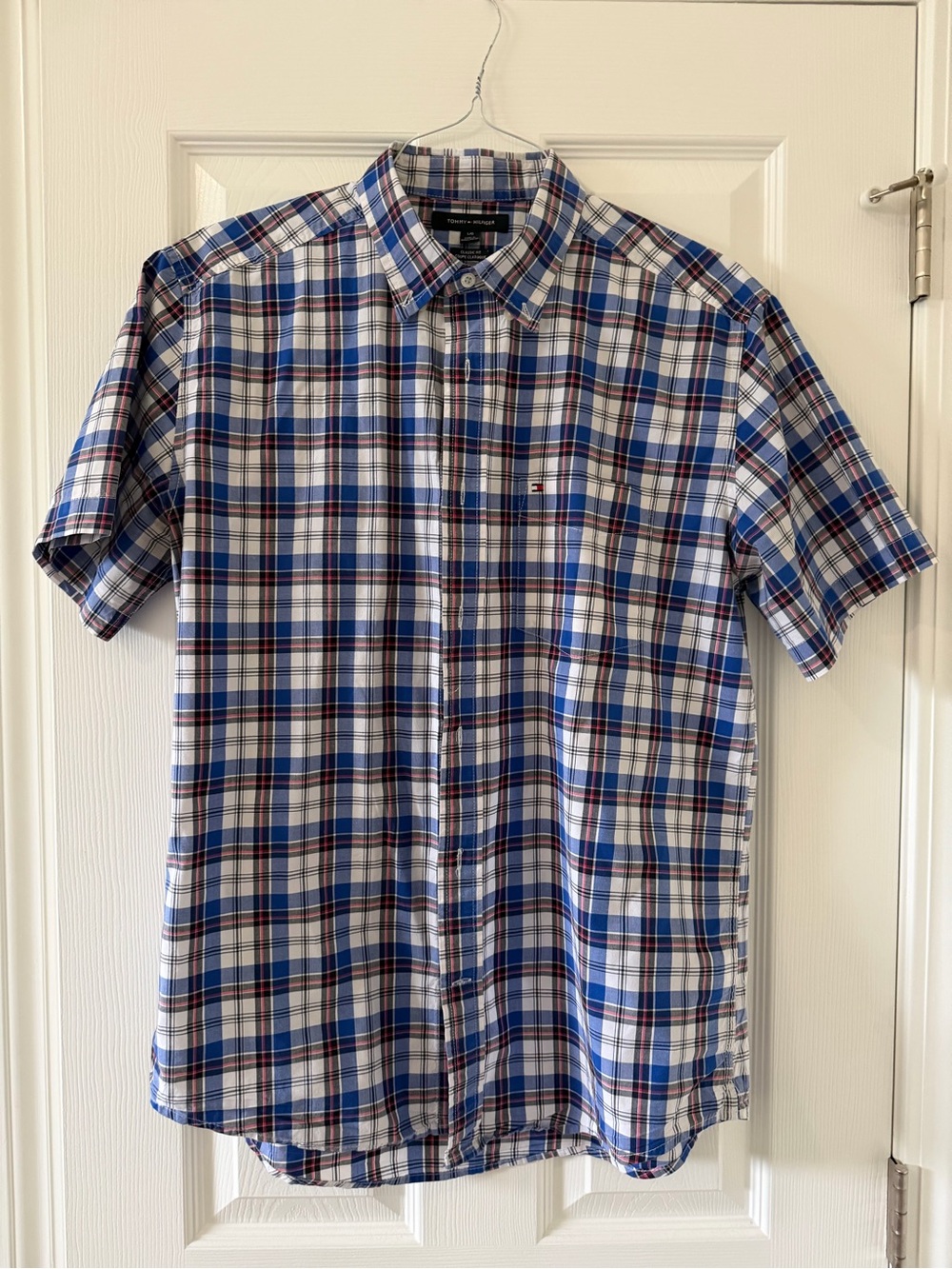 Tommy Hilfiger Blue, White & Red Plaid Short-Sleeve Button-Down Shirt